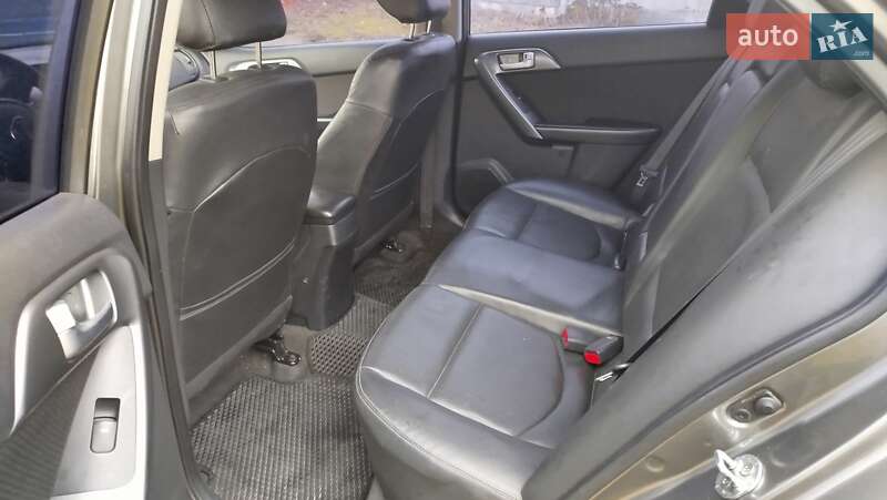 Седан Kia Cerato 2012 в Полтаві