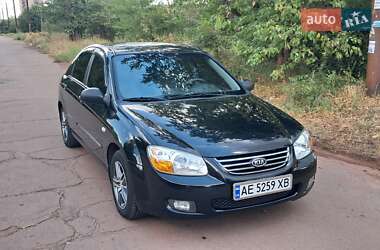 Седан Kia Cerato 2007 в Кривом Роге