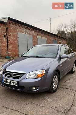 Седан Kia Cerato 2009 в Славянске