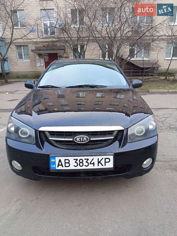 Седан Kia Cerato 2006 в Виннице