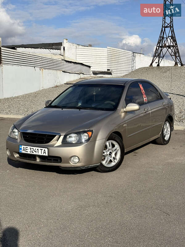 Kia Cerato 2006