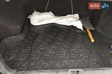 Седан Kia Cerato 2007 в 