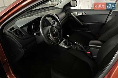 Седан Kia Cerato 2009 в Одессе