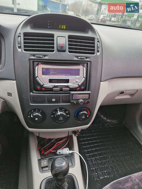 Седан Kia Cerato 2006 в Києві фото 6 Седан Kia Cerato 2006 в Києві