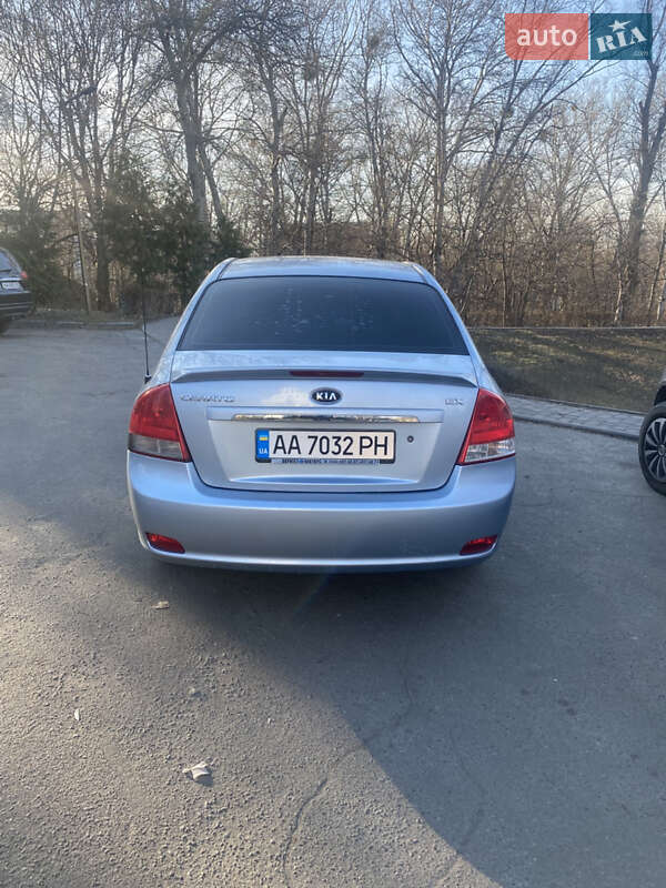 Седан Kia Cerato 2007 в Киеве фото 2 Седан Kia Cerato 2007 в Киеве