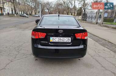 Седан Kia Cerato 2009 в 