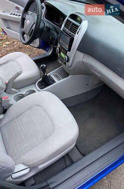 Седан Kia Cerato 2009 в 