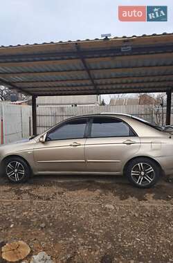Седан Kia Cerato 2005 в 