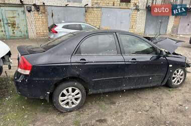 Хэтчбек Kia Cerato 2008 в 