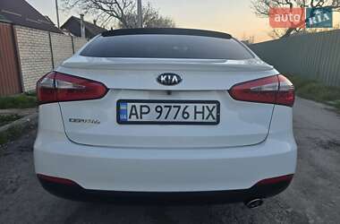 Седан Kia Cerato 2013 в 