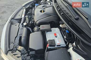 Седан Kia Cerato 2013 в 