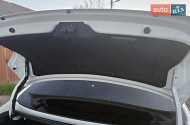 Седан Kia Cerato 2013 в 