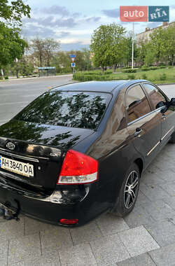 Седан Kia Cerato 2007 в 