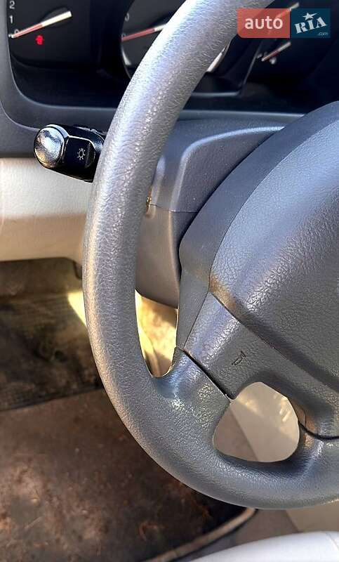 Седан Kia Cerato 2007 в Александровке