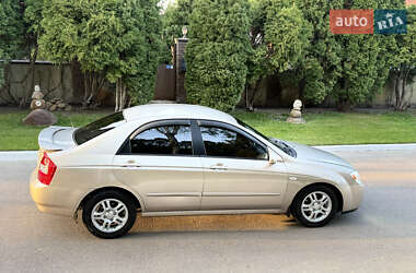 Седан Kia Cerato 2006 в 