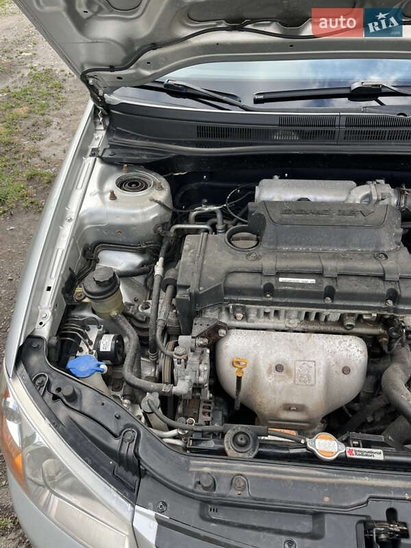 Седан Kia Cerato 2008 в Умани