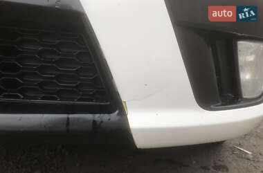 Купе Kia Cerato 2011 в 