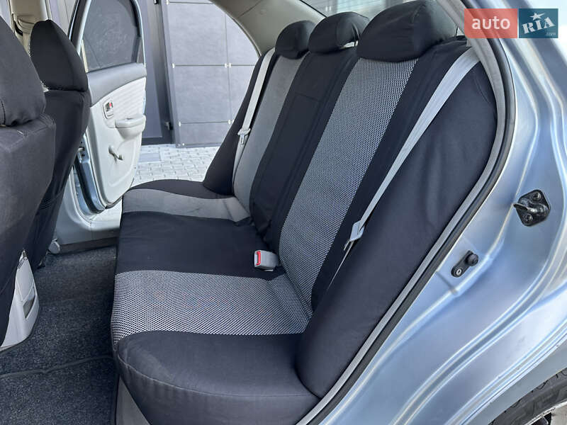 Седан Kia Cerato 2007 в Днепре