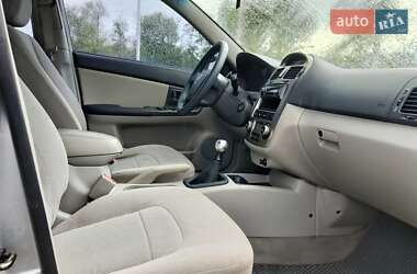 Седан Kia Cerato 2006 в 