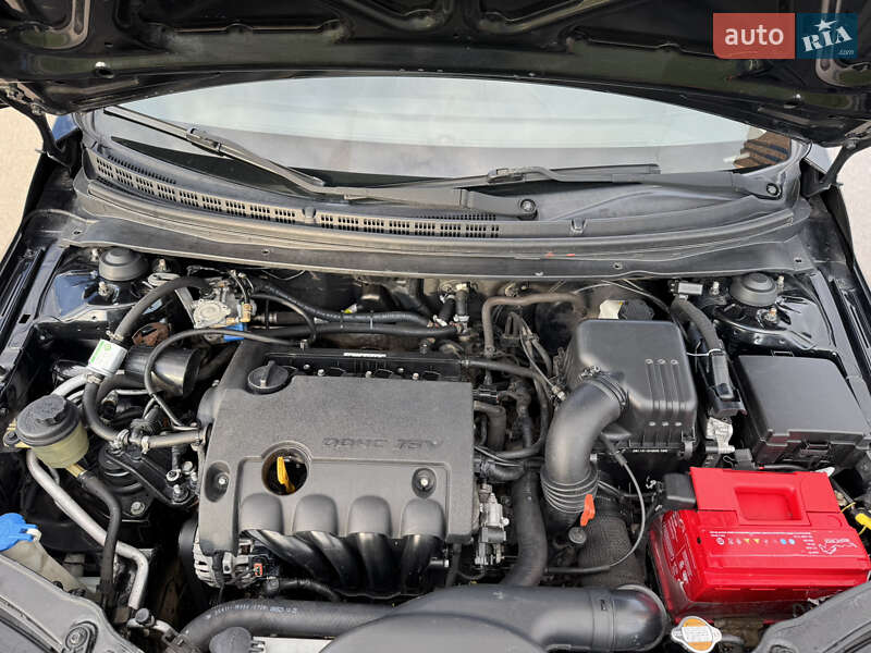 Седан Kia Cerato 2009 в Києві