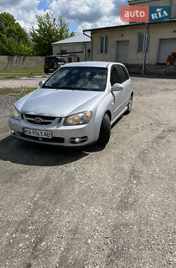 Хэтчбек Kia Cerato 2007 в 