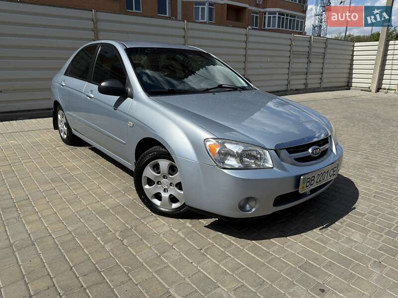 Седан Kia Cerato 2006 в 