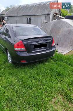 Седан Kia Cerato 2007 в Елизаветовке