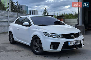 Купе Kia Cerato 2010 в Дніпрі