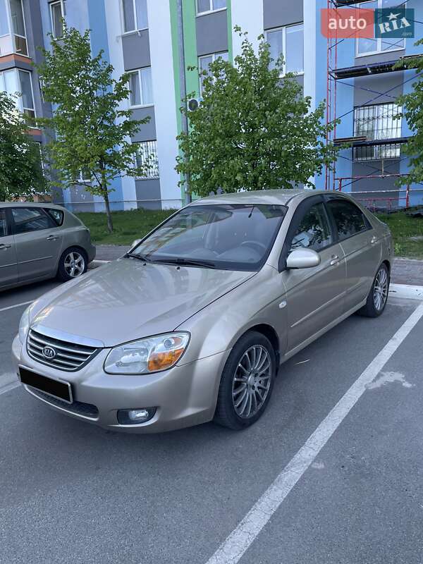 Седан Kia Cerato 2008 в 