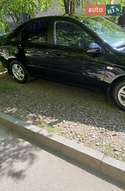 Седан Kia Cerato 2008 в 