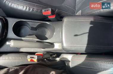 Купе Kia Cerato 2011 в 