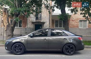 Седан Kia Cerato 2009 в Николаеве