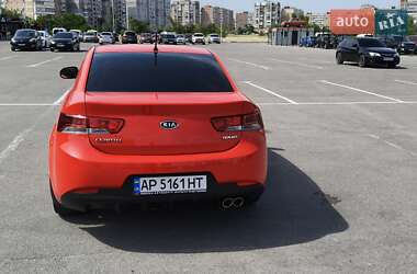 Купе Kia Cerato 2010 в 