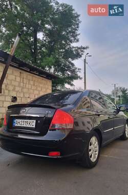 Седан Kia Cerato 2007 в 
