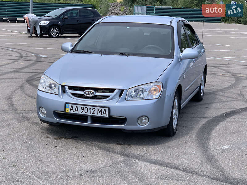 Kia Cerato 2006