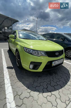 Купе Kia Cerato 2010 в Киеве