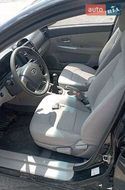 Седан Kia Cerato 2007 в 