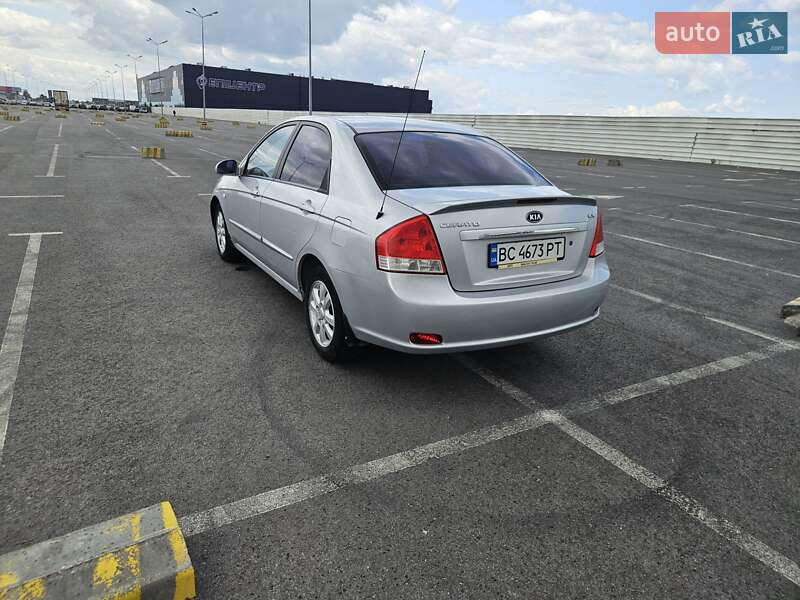 Седан Kia Cerato 2007 в Львове
