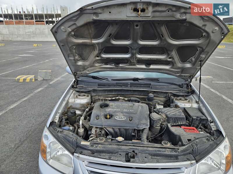 Седан Kia Cerato 2007 в Львове