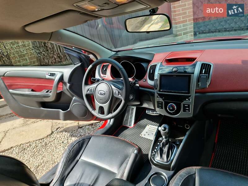 Купе Kia Cerato 2011 в Вільнянську