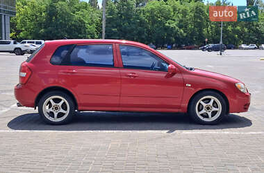 Хэтчбек Kia Cerato 2005 в Одессе