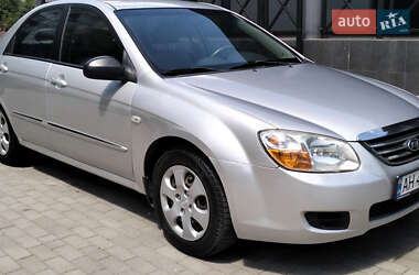 Седан Kia Cerato 2008 в Кривому Розі