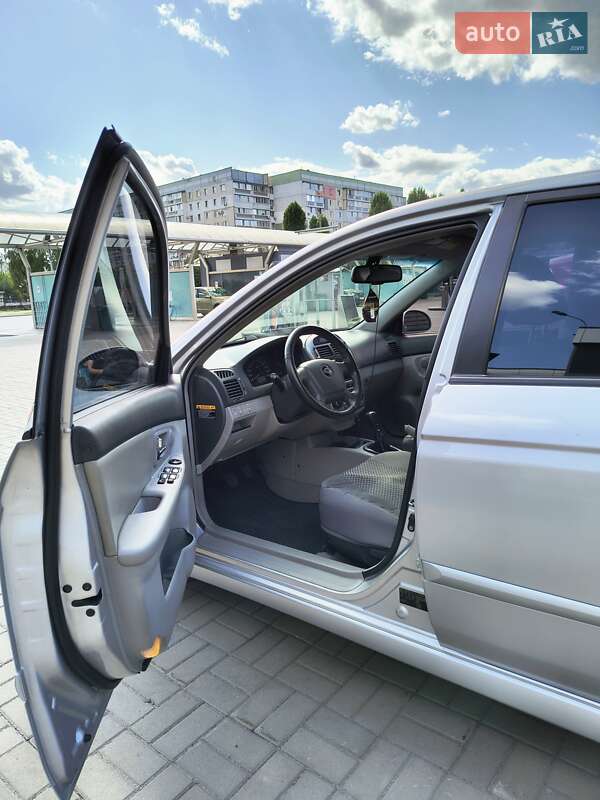 Хэтчбек Kia Cerato 2006 в Черкассах