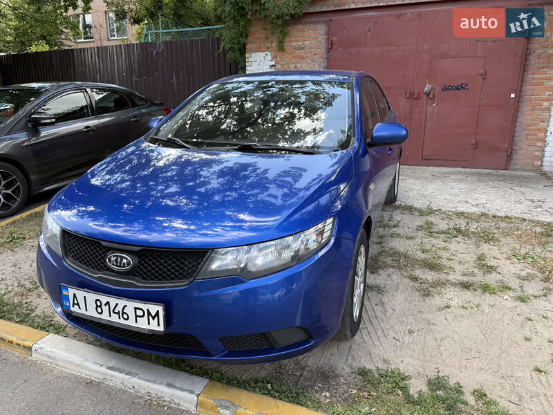 Седан Kia Cerato 2009 в Ирпене