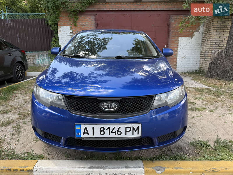 Седан Kia Cerato 2009 в Ирпене