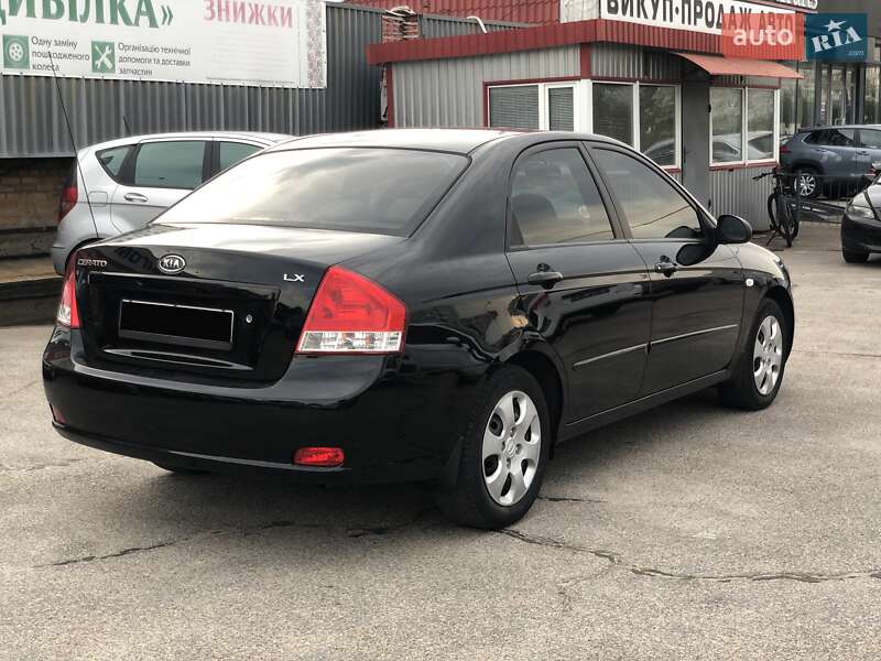 Седан Kia Cerato 2008 в Запоріжжі