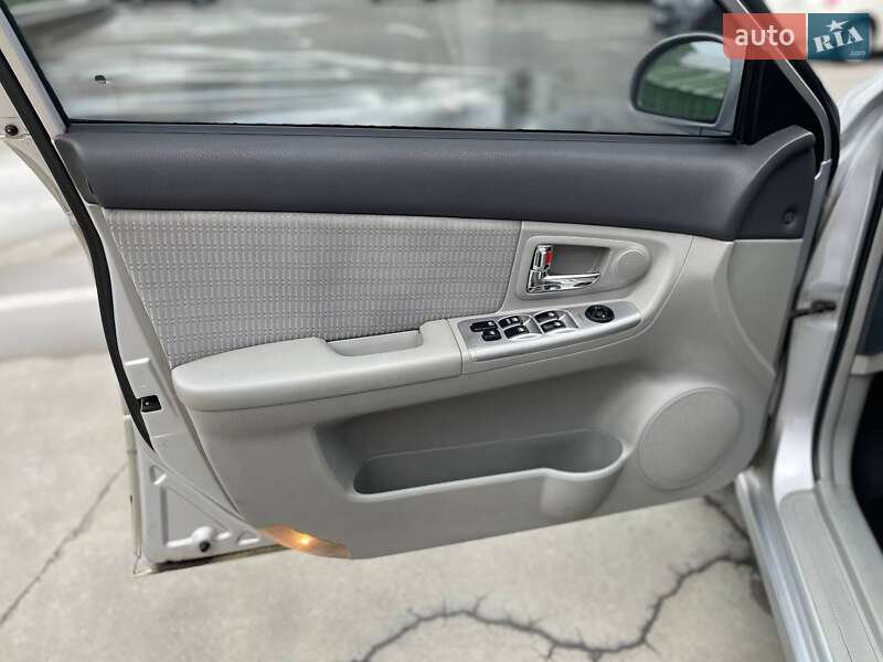 Седан Kia Cerato 2007 в Киеве