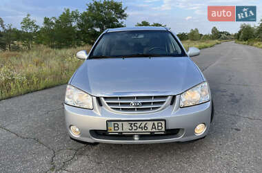 Седан Kia Cerato 2005 в 