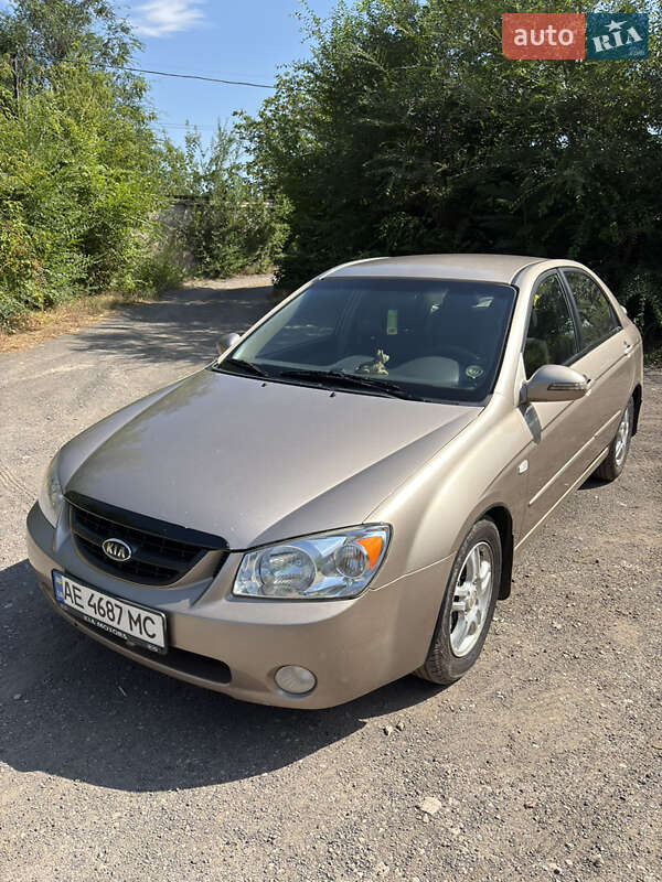 Kia Cerato 2006