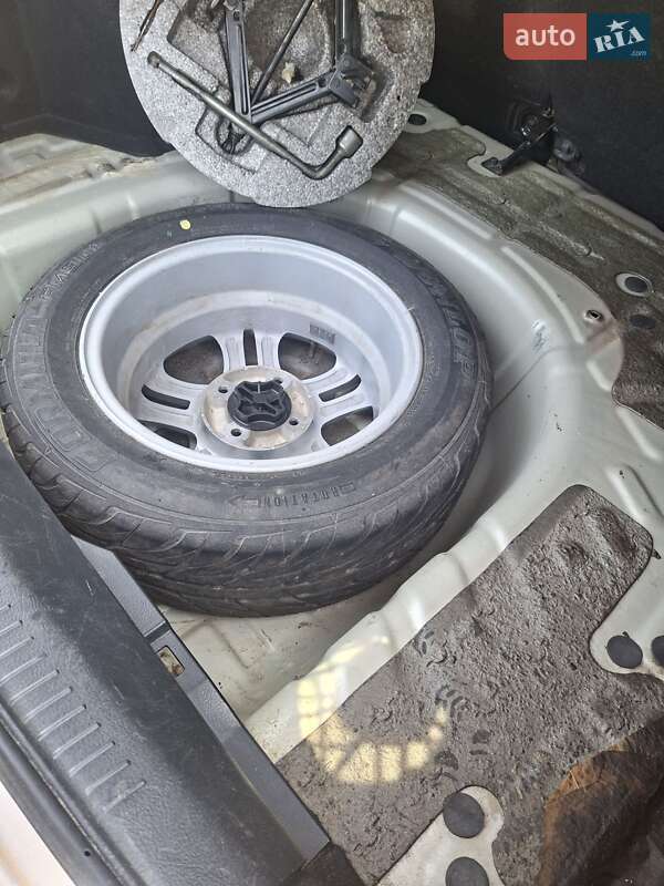 Седан Kia Cerato 2006 в Соснице